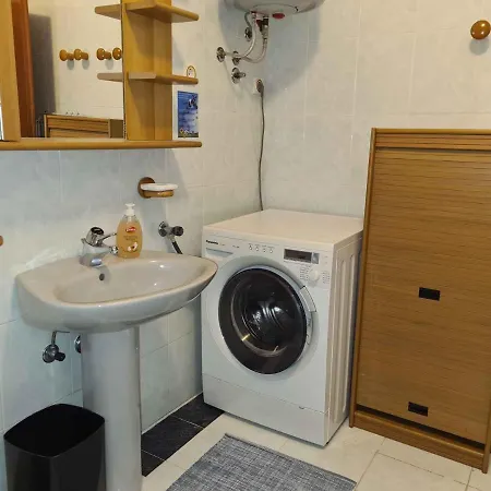 5 * Mošćenička Draga