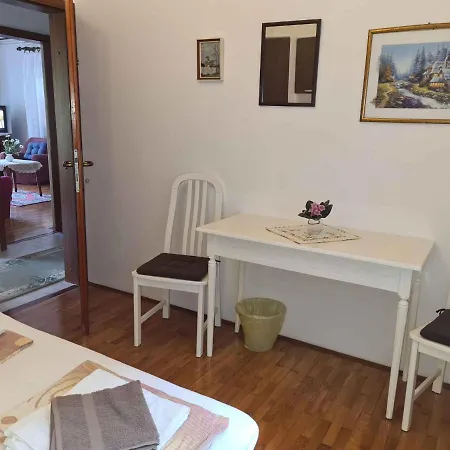 5 Mošćenička Draga