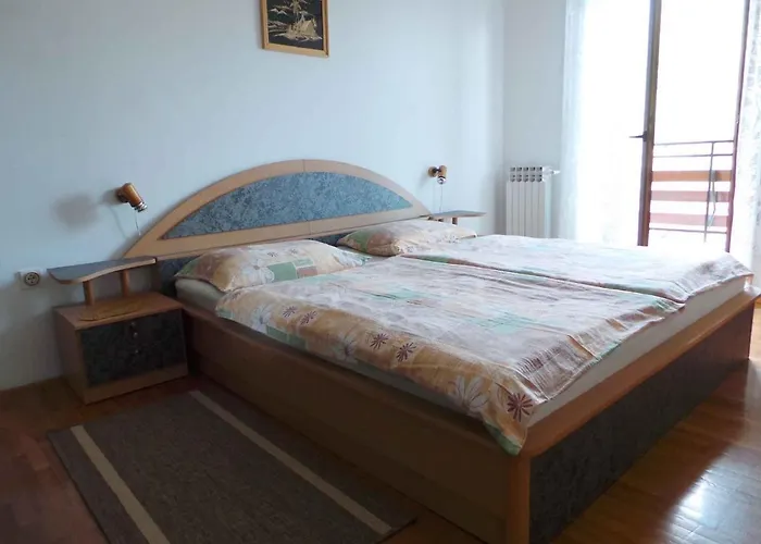 5 * Moscenicka Draga