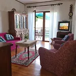 5 * Mošćenička Draga